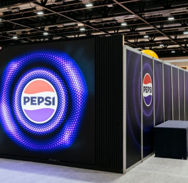 Free Standing Lightboxes Duplicate